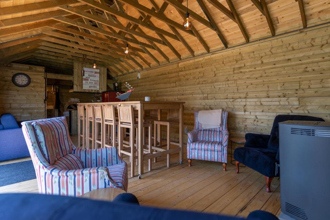 Bed & Breakfast 'T Veerke Dilsen Stokkem Bagian luar foto